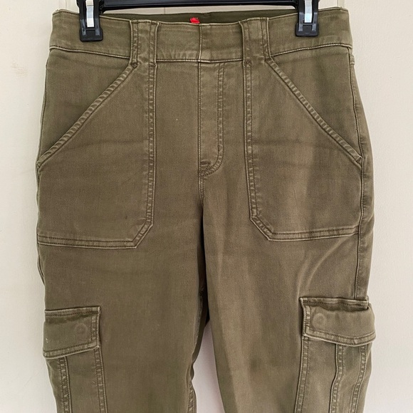 SPANX, Stretch Twill Ankle Cargo Pants, Green, Sage, Olive, Army - Picture 3 of 8